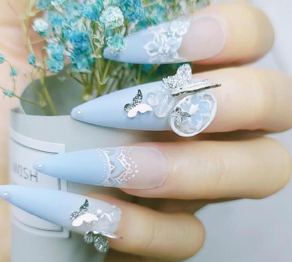 南寧美甲學校：蝶戀花美甲，讓你指尖生花