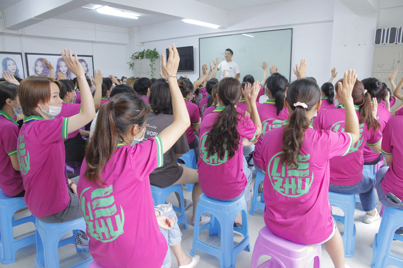 “就業(yè)難，難就業(yè)”這都不是問題