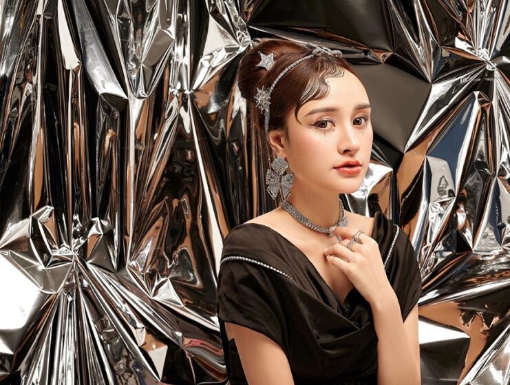 麗竹彩妝作品：奢華輕復古造型