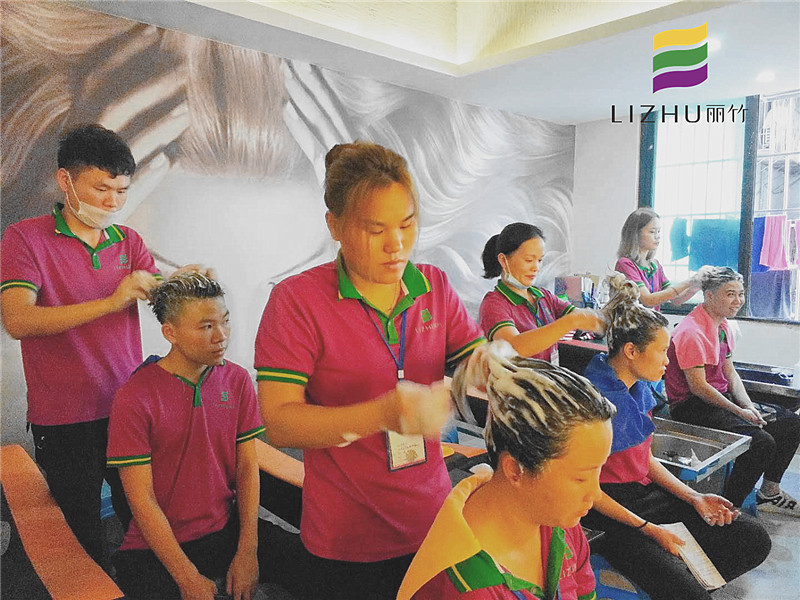 美發(fā)學員感言：夢想騰飛，加油啦