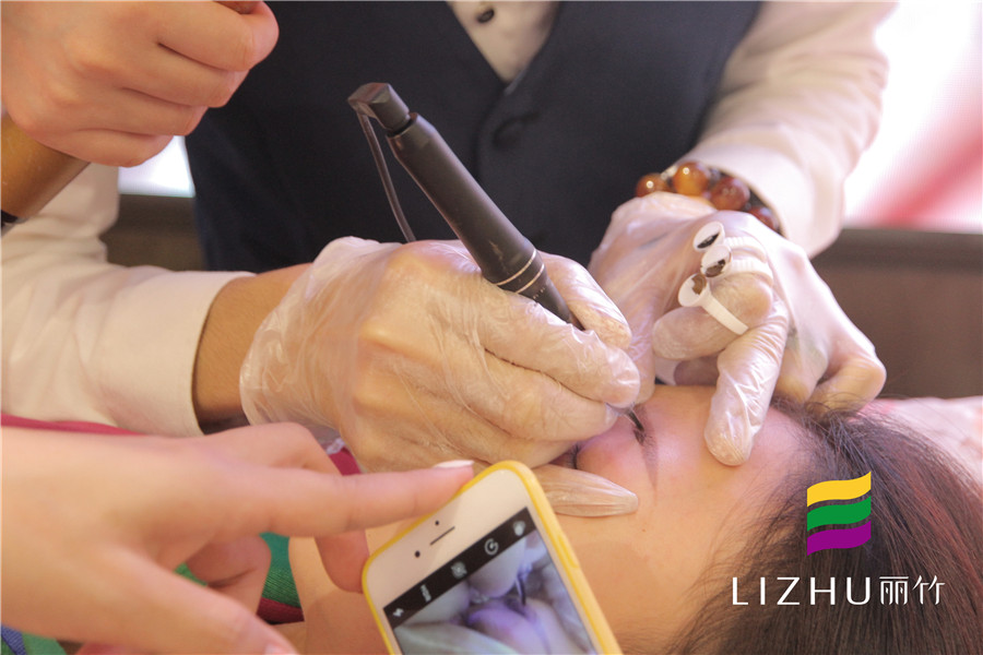 六種眉毛的紋繡操作方法，南寧紋繡培訓學校分享