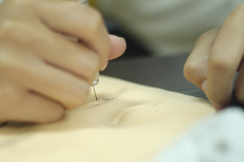 紋繡在假皮練習的技巧，南寧專業(yè)紋繡給你支招