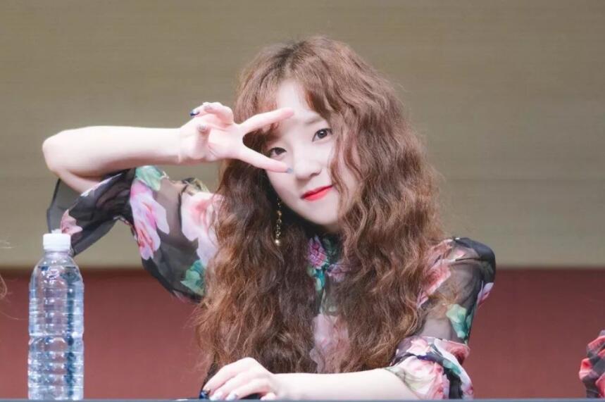 一次性羊毛卷怎么弄？南寧人氣高的美發(fā)學(xué)校來(lái)教你