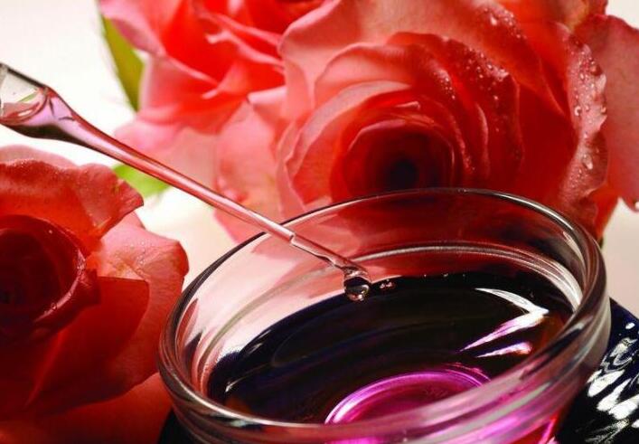 南寧美容培訓課程分享：常用的美容精油有哪些