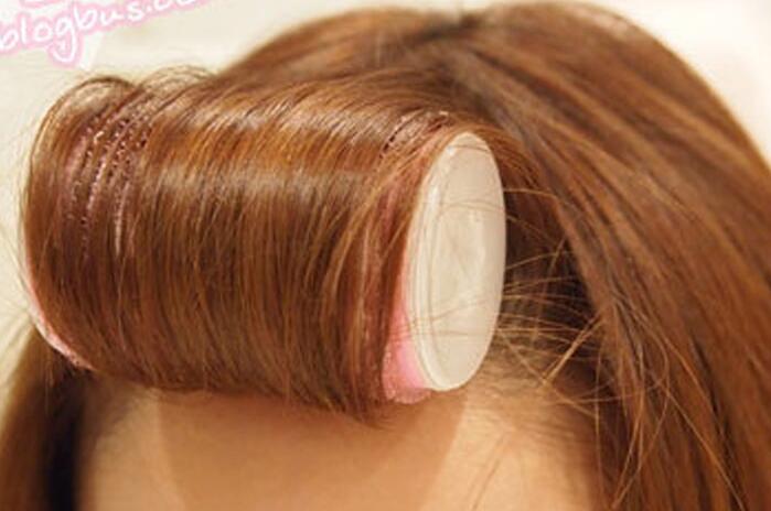 劉海卷發(fā)筒的使用方法，廣西美發(fā)學校整理給你