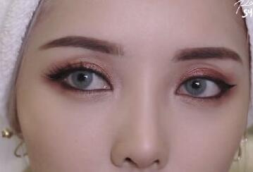 小眼睛適合哪些妝容？廣西化妝培訓學校幫你答疑