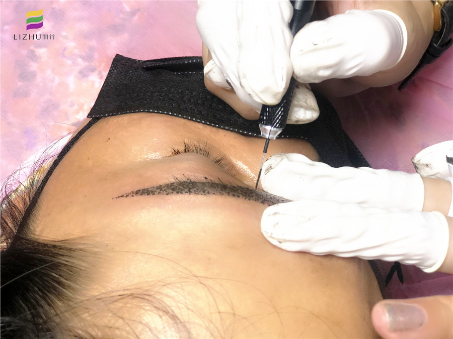 你的職業(yè)適合什么眉型？南寧紋繡培訓(xùn)幫你分析