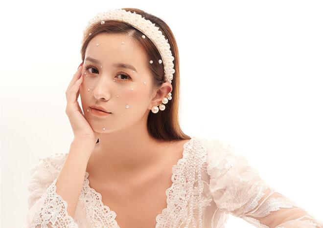 百搭韓系妝容教程，廣西化妝課堂教你