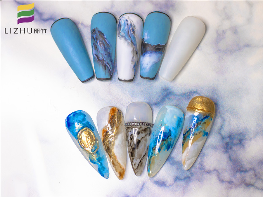 美甲暈染怎么做效果好？廣西美甲培訓(xùn)學(xué)校給你上課