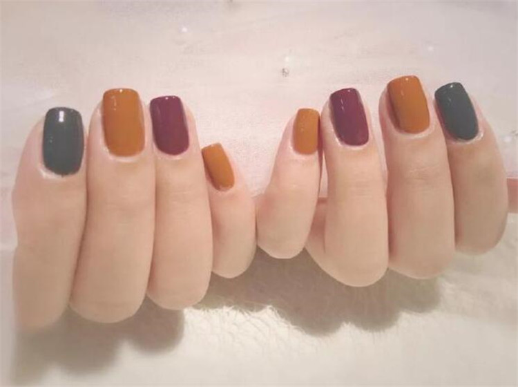 美甲配色技巧，廣西美甲培訓(xùn)機(jī)構(gòu)分享作品案例