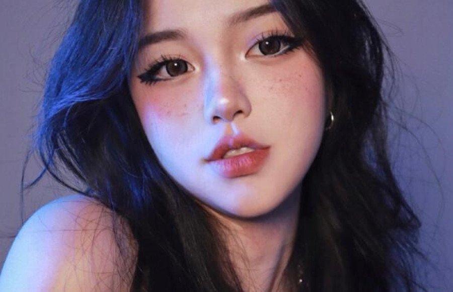 Egirl妝教程，南寧化妝學(xué)校找到了