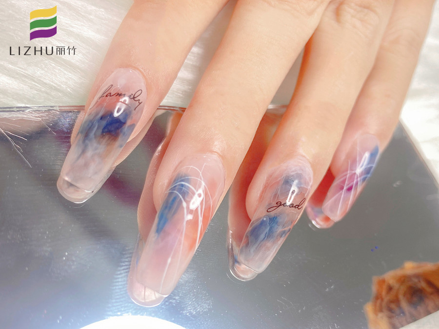 在家怎么做美甲？南寧學(xué)美甲的學(xué)校教你