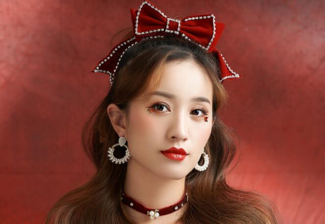 甜美約會(huì)妝教程，南寧化妝培訓(xùn)專業(yè)分享