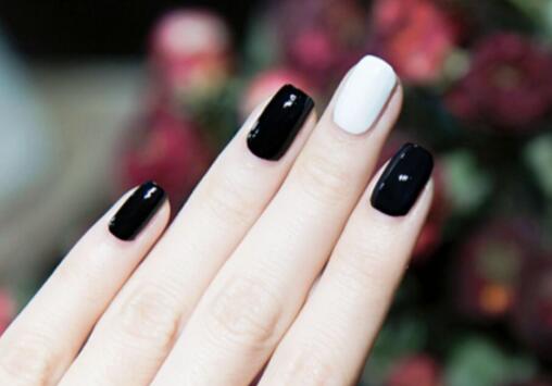 秋冬顯白顯手長美甲，廣西美甲學(xué)習(xí)培訓(xùn)分享