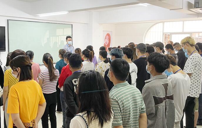 疫情防控，刻不容緩！麗竹學(xué)校加強(qiáng)防控意識(shí)引導(dǎo)