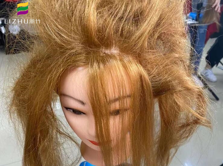 發(fā)干枯毛躁該怎么處理？廣西美發(fā)教基礎(chǔ)教學(xué)