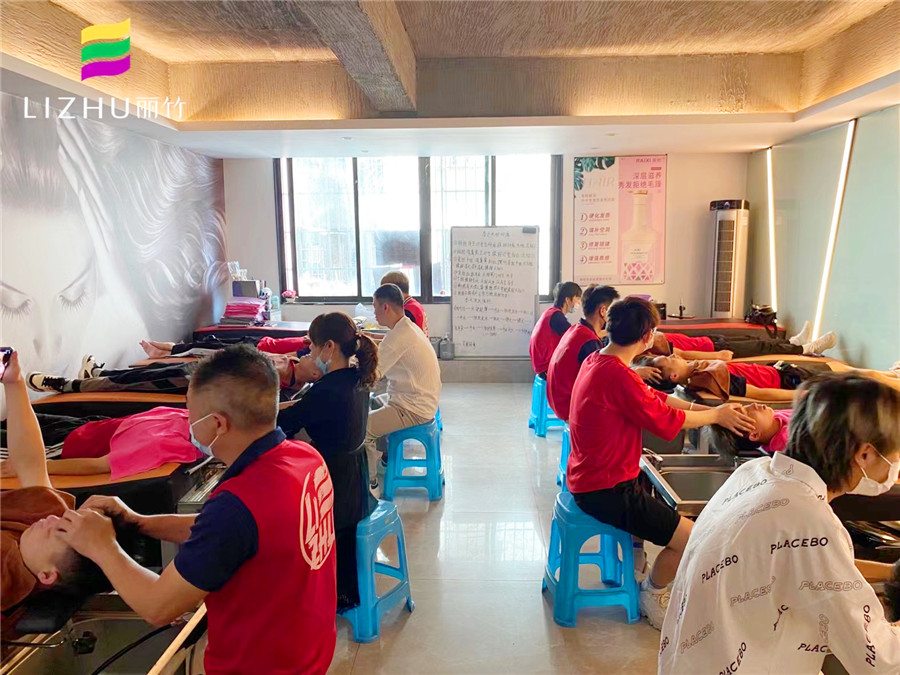 做頭療的好處，快來廣西頭療養(yǎng)發(fā)培訓(xùn)班學(xué)習(xí)