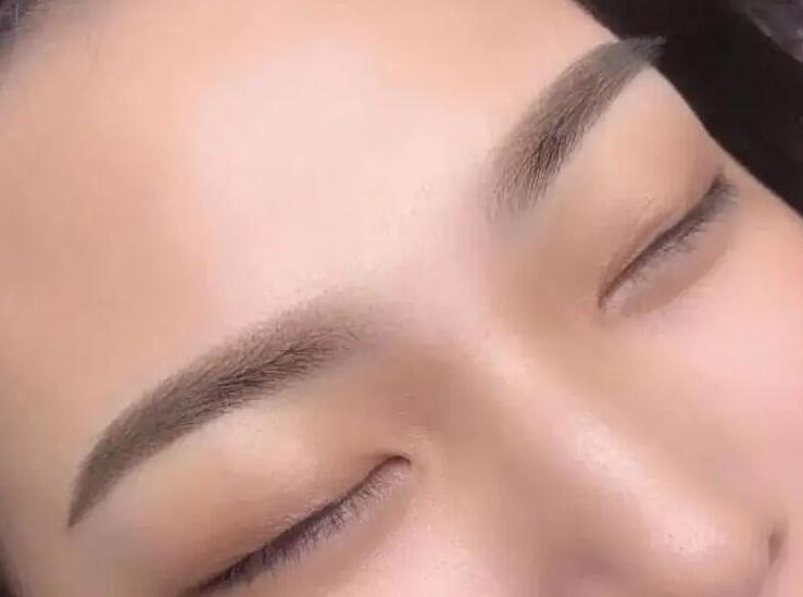 紋眉的壞處？南寧紋眉培訓(xùn)機(jī)構(gòu)專業(yè)解析