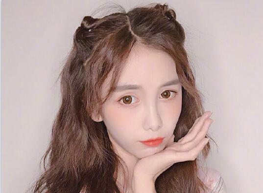 甜妹編發(fā)教程，南寧編發(fā)培訓學校教你學編發(fā)