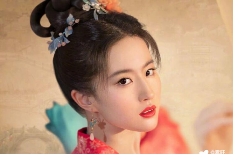 新中式國風(fēng)眼妝 ，廣西專業(yè)正規(guī)彩妝培訓(xùn)學(xué)校課程