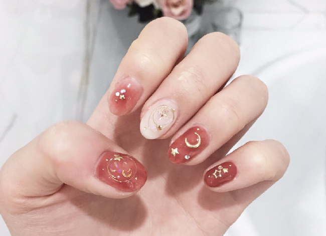 廣西美甲網(wǎng)紅培訓班：網(wǎng)紅美甲2022圖片