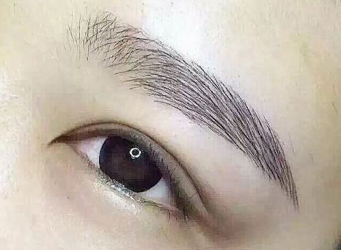 處理霧眉眉頭的原則，廣西紋繡培訓(xùn)紋眉課程