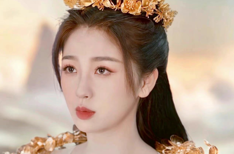 息山神女的眼妝教程，真的又仙又御