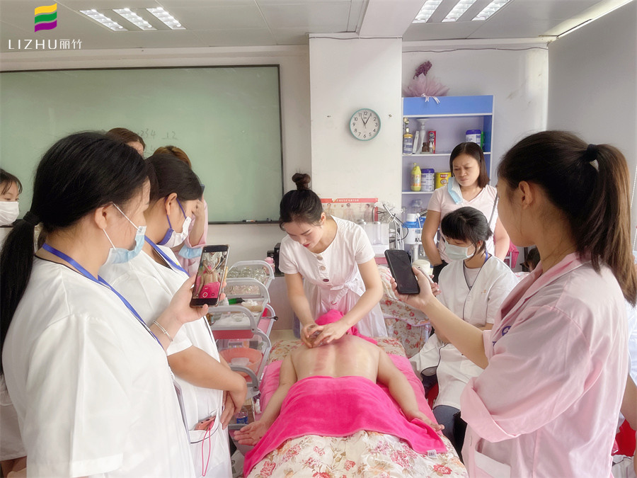 各季節(jié)拔火罐要注意事項，廣西中醫(yī)拔罐培訓(xùn)班