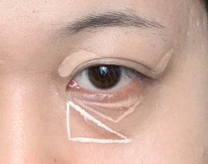 重度黑眼圈遮瑕方法，廣西化妝美妝培訓(xùn)教學(xué)
