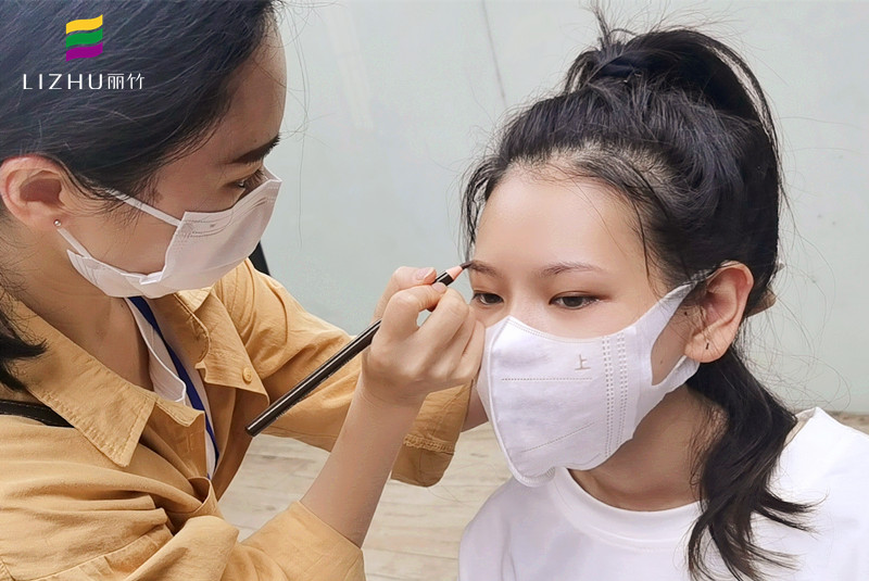 紋繡眉形設(shè)計(jì)的要素，南寧眉眼唇培訓(xùn)學(xué)校課程剖析