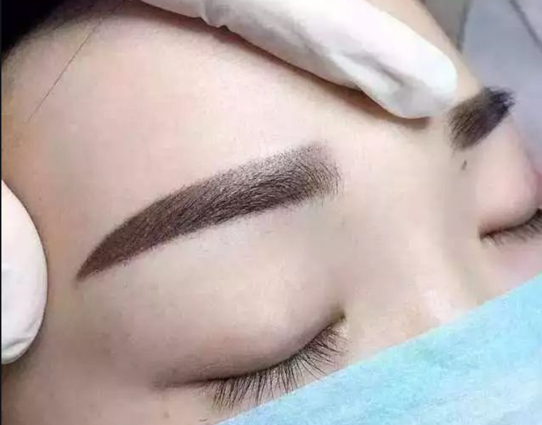 紋眉發(fā)生排斥怎么辦？零基礎(chǔ)學(xué)紋繡廣西