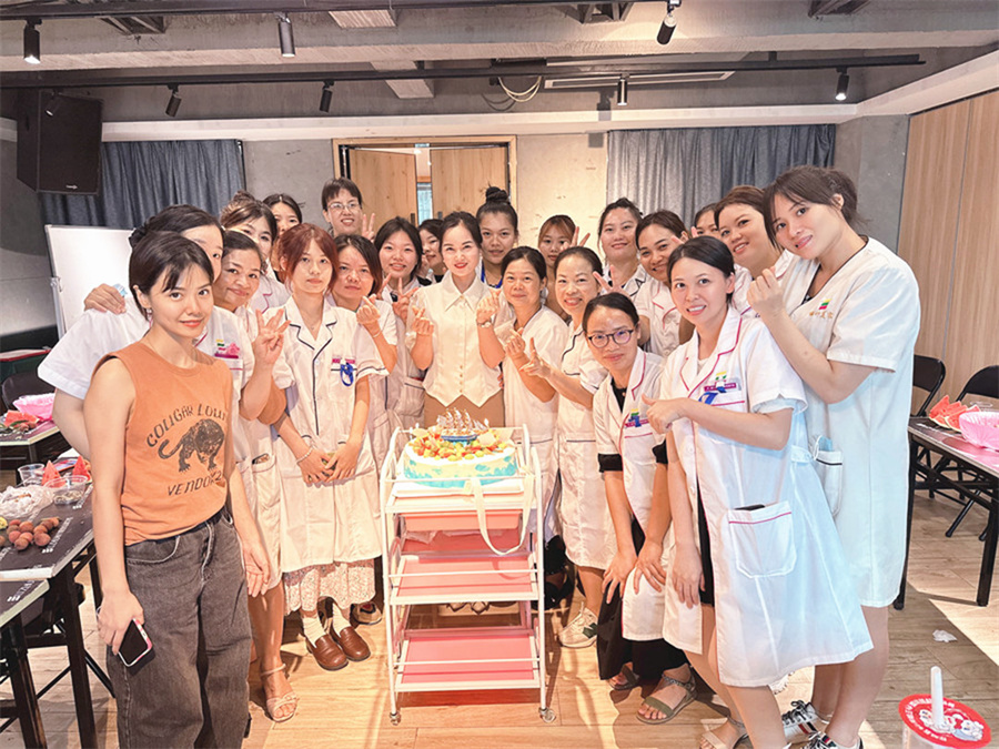 ?畢業(yè)座談會 | 麗竹學校美容專業(yè)憶往昔，聊未來