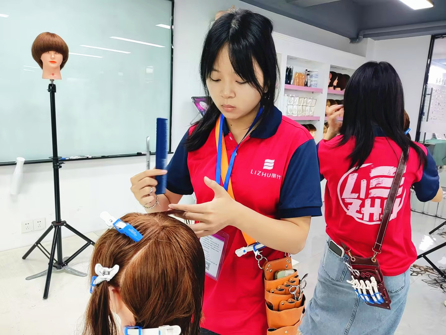 廣西剪發(fā)培訓學校課堂花絮