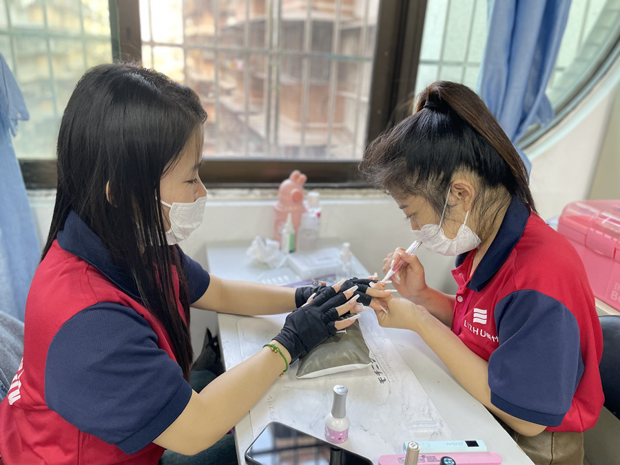 貼片美甲的基礎(chǔ)知識(shí)，南寧美甲培訓(xùn)教學(xué)