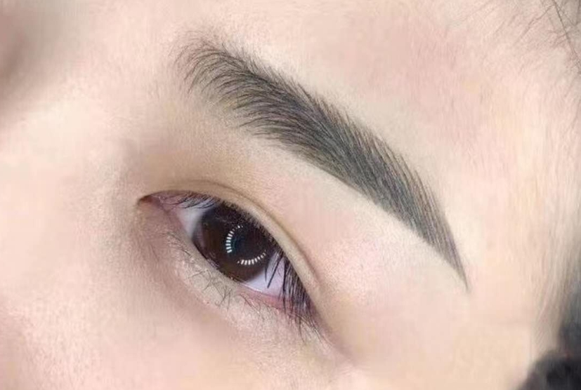 廣西學(xué)紋眉：紋眉哪種好看自然？