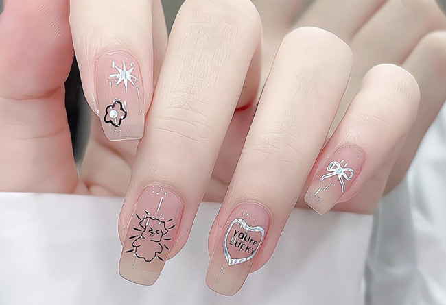 秋冬顯白裸色美甲，南寧美甲店推薦