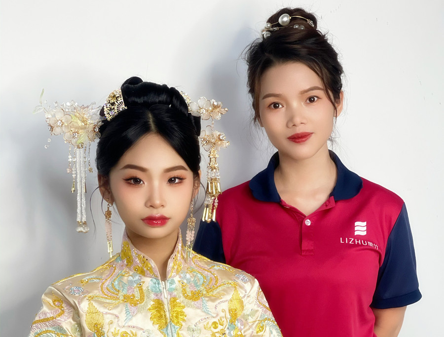 南寧化妝職業(yè)學?；瘖y學習心得