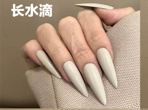 廣西美甲店：如何根據(jù)手型搭配美甲甲型？