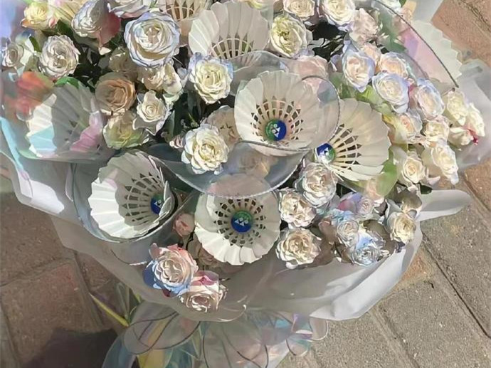 羽毛球花束，南寧鮮花花藝職業(yè)學(xué)校分享