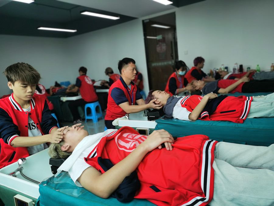 天天洗頭還是很油的原因，廣西學洗護洗頭