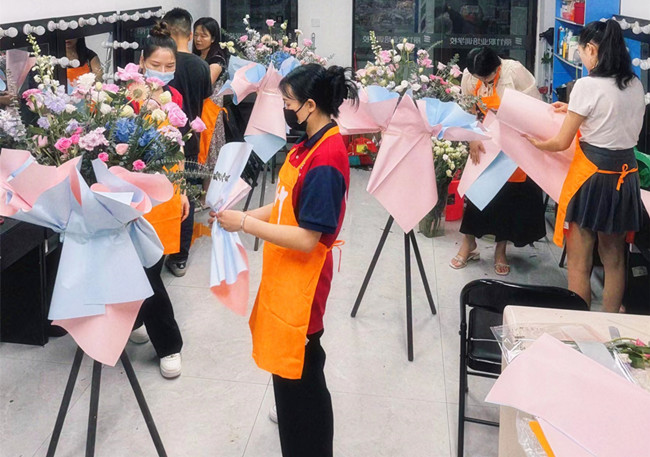 常見的開業(yè)花籃類型，南寧花藝培訓哪里的好？