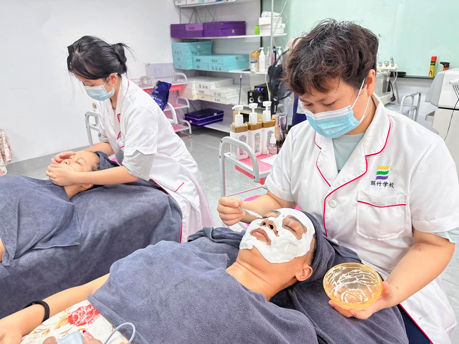 南寧皮膚管理學習：軟膜的特點