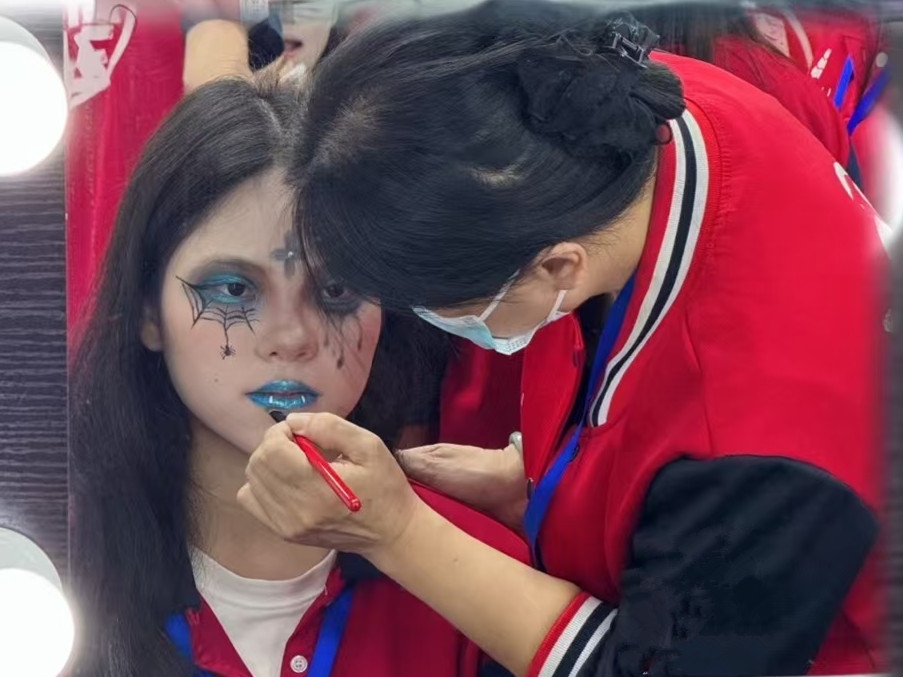 萬圣節(jié)妝容造型，南寧彩妝師推薦