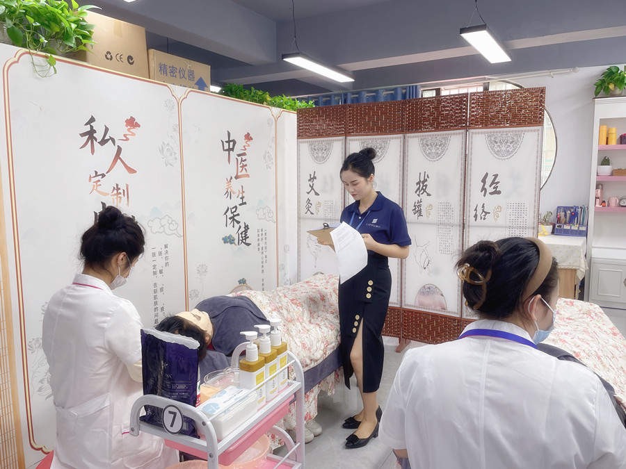 護膚品不吸收的表現(xiàn)，南寧美容護膚教學