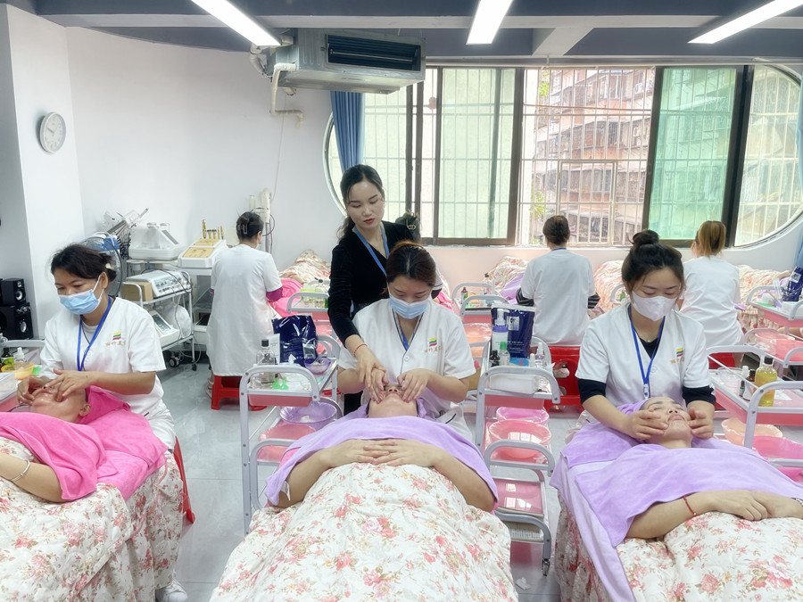 廣西皮膚管理美容師：換季如何正確護膚？