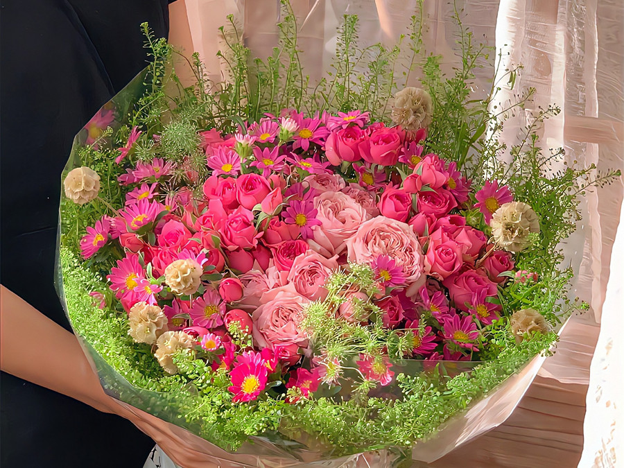 超治愈的春日花束，廣西花藝插花培訓(xùn)學(xué)校作品