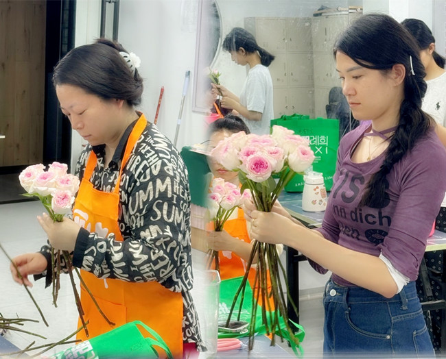 螺旋花束的教程，南寧花藝師學(xué)校分享