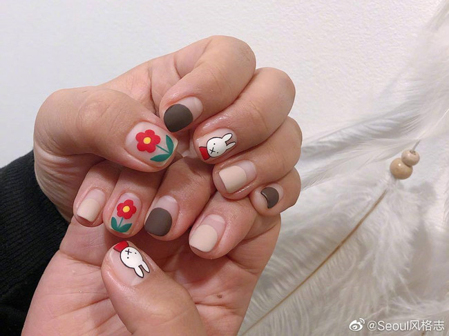 廣西美甲體驗(yàn)：卡通系列可愛美甲