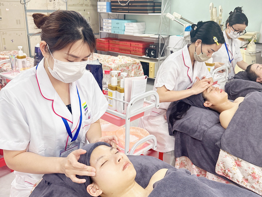 去年用過(guò)的防曬霜還能用嗎？南寧美容護(hù)膚專(zhuān)業(yè)