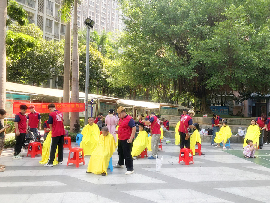 記錄南寧美發(fā)外出教學(xué)，告訴你南寧美發(fā)去哪學(xué)？